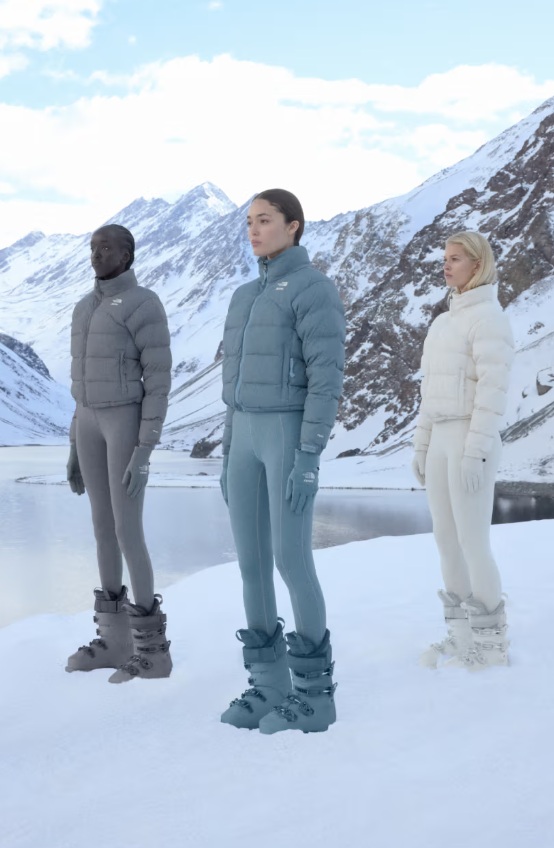 Új fejezet a téli minimalizmusban: The North Face × SKIMS