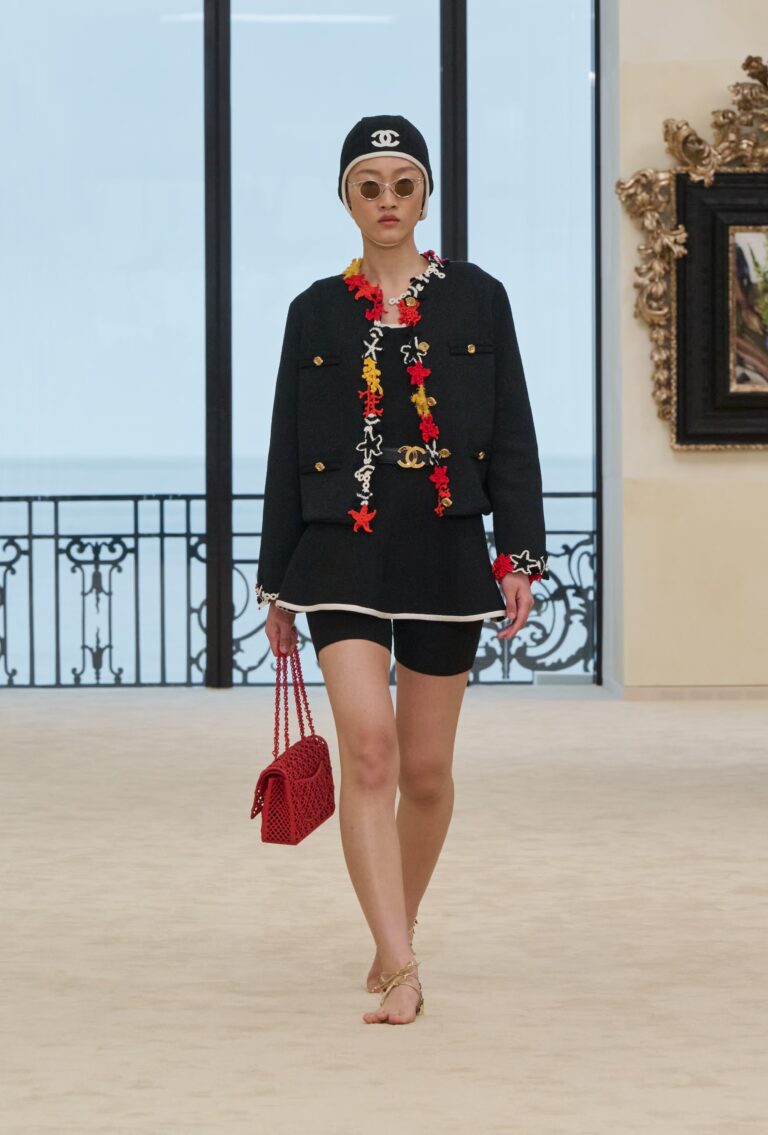 Bemutatta a Chanel Matthieu Blazy első resort kollekcióját