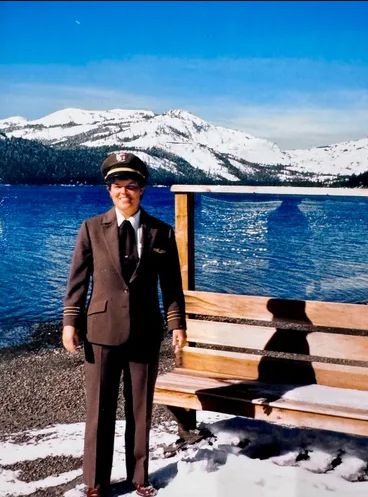 Történelmet ír a United Airlines pilótája: először lett nő a légitársaság legidősebb szolgálatban lévő kapitánya